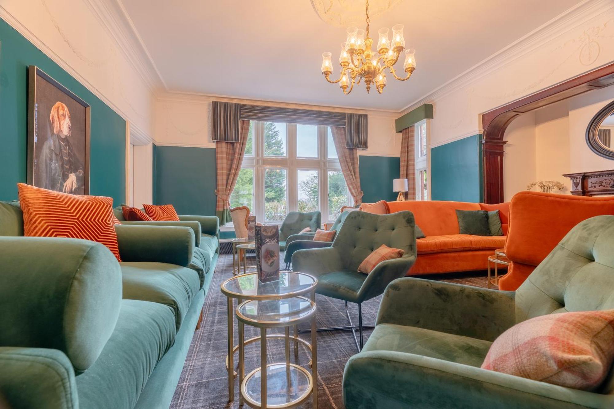 Springbank Manor Hotel Darwen Exterior photo